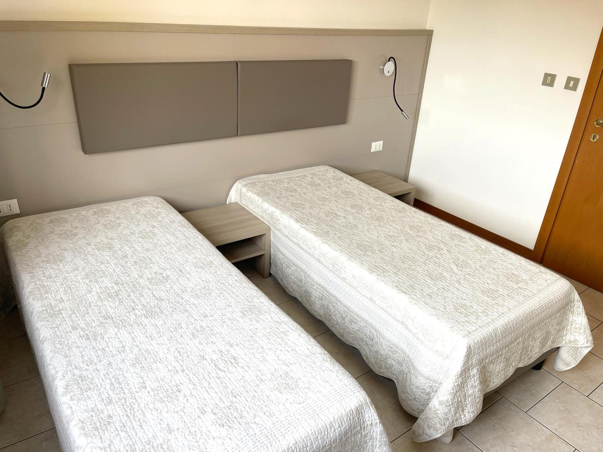 Hotel Villa Augusta Grado Dış mekan fotoğraf