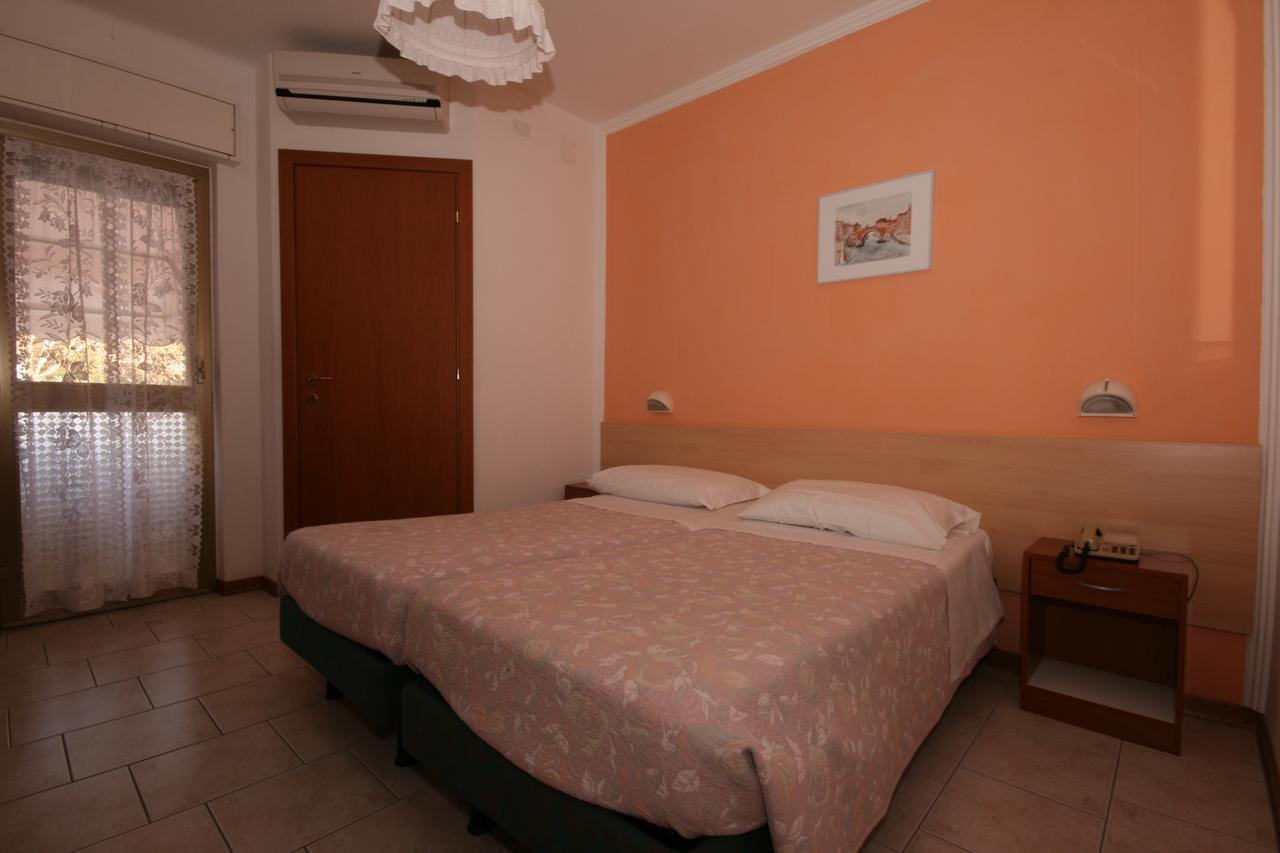 Hotel Villa Augusta Grado Dış mekan fotoğraf